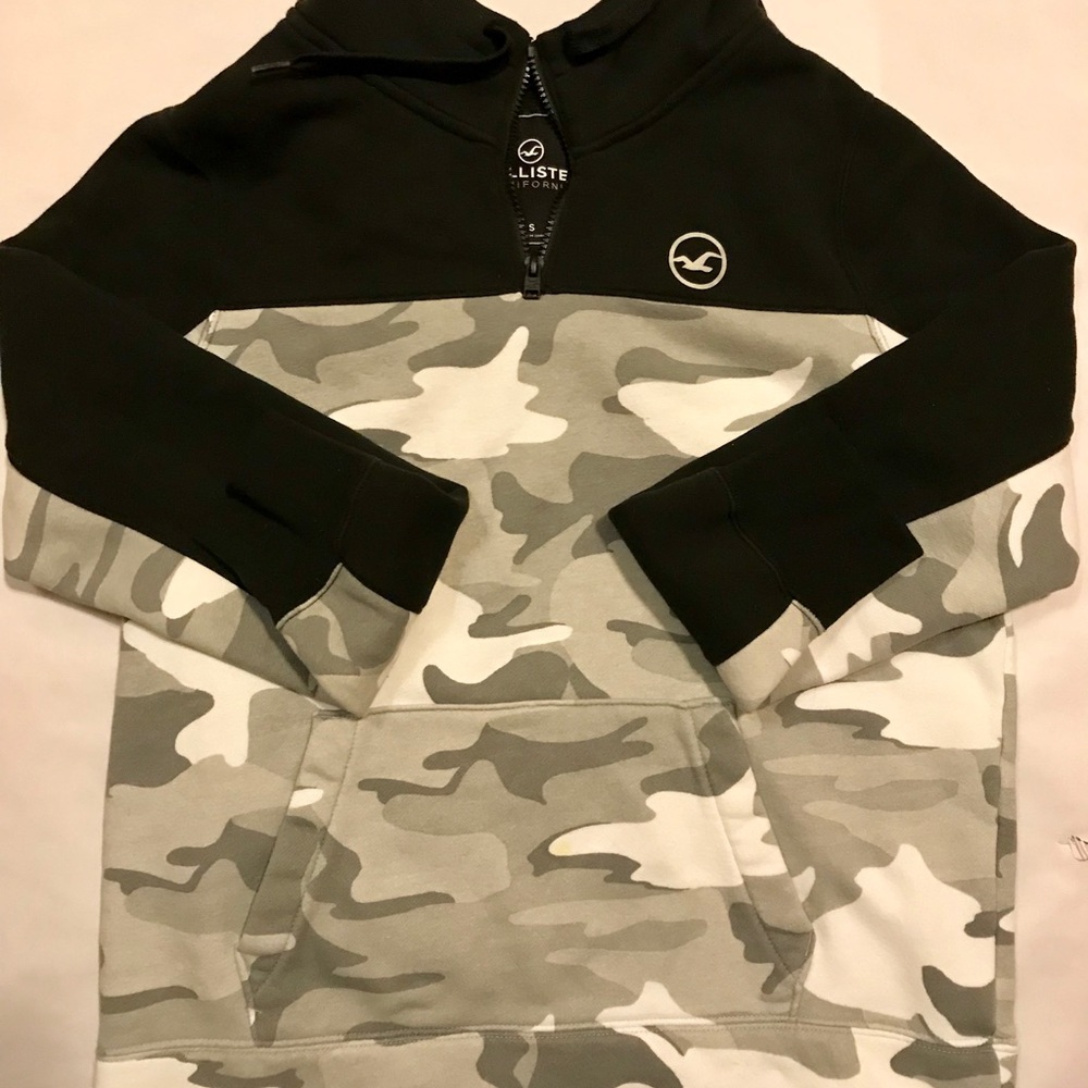 Hollister Hoodie